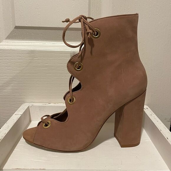 Steve Madden Carusso Tan Peep Toe Lace Up Heeled Bootie Size 8 - Picture 4 of 14